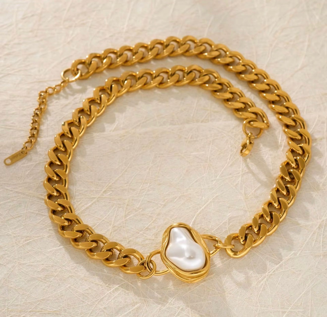 Divine Baroque Aura Necklace