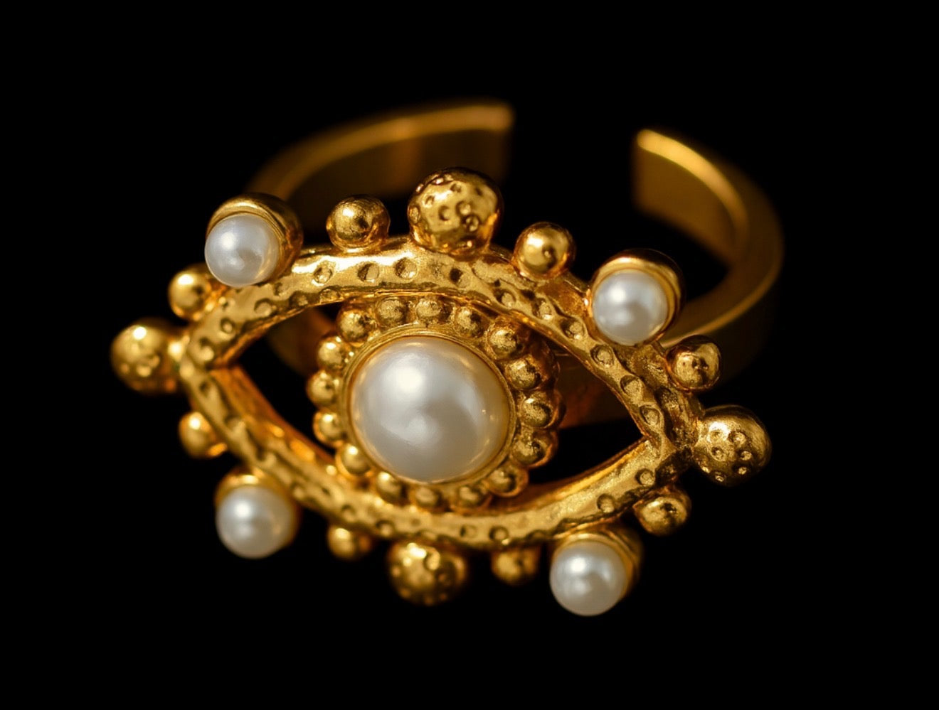 Golden Eye Protection Ring ✨