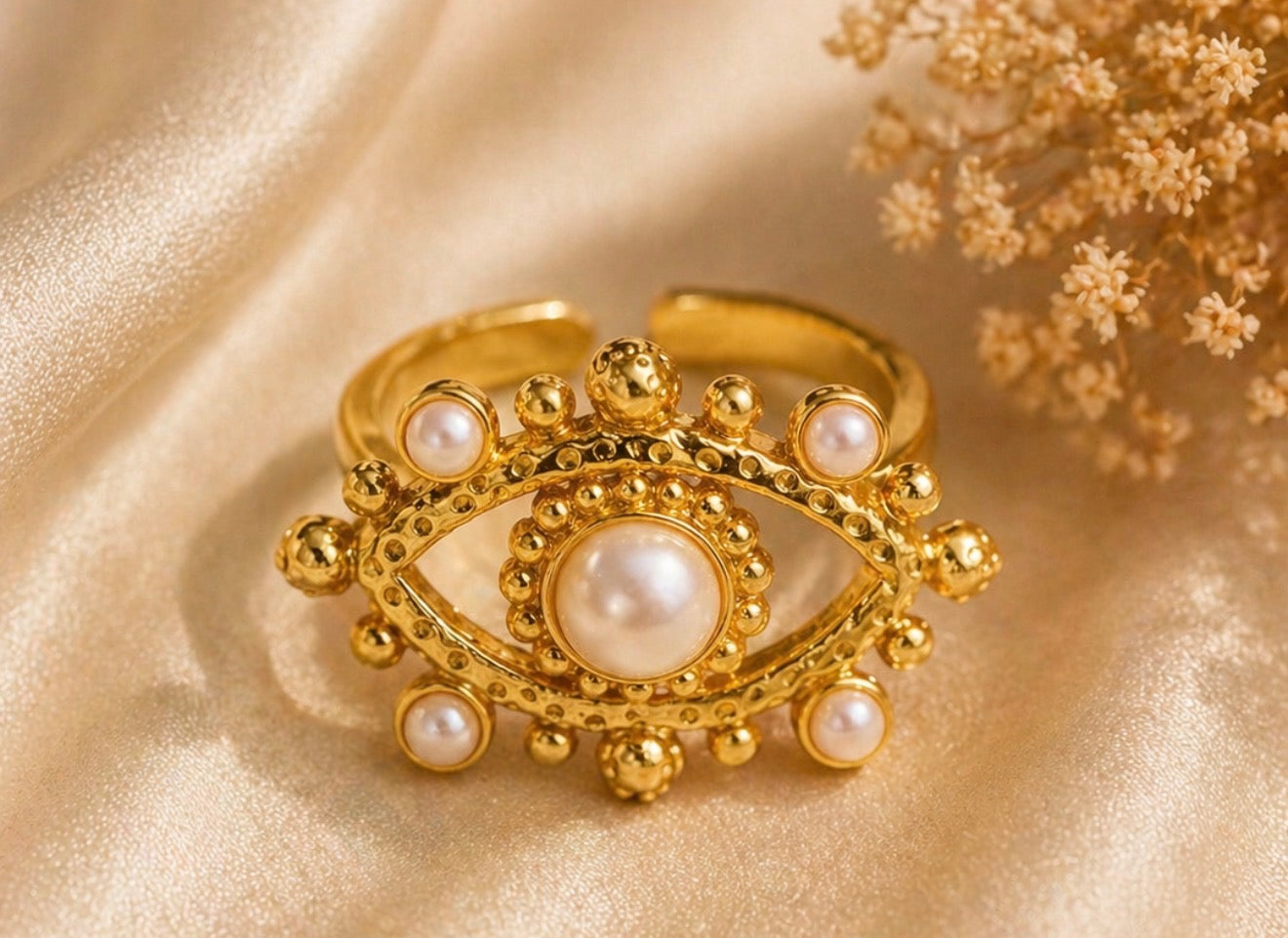 Golden Eye Protection Ring