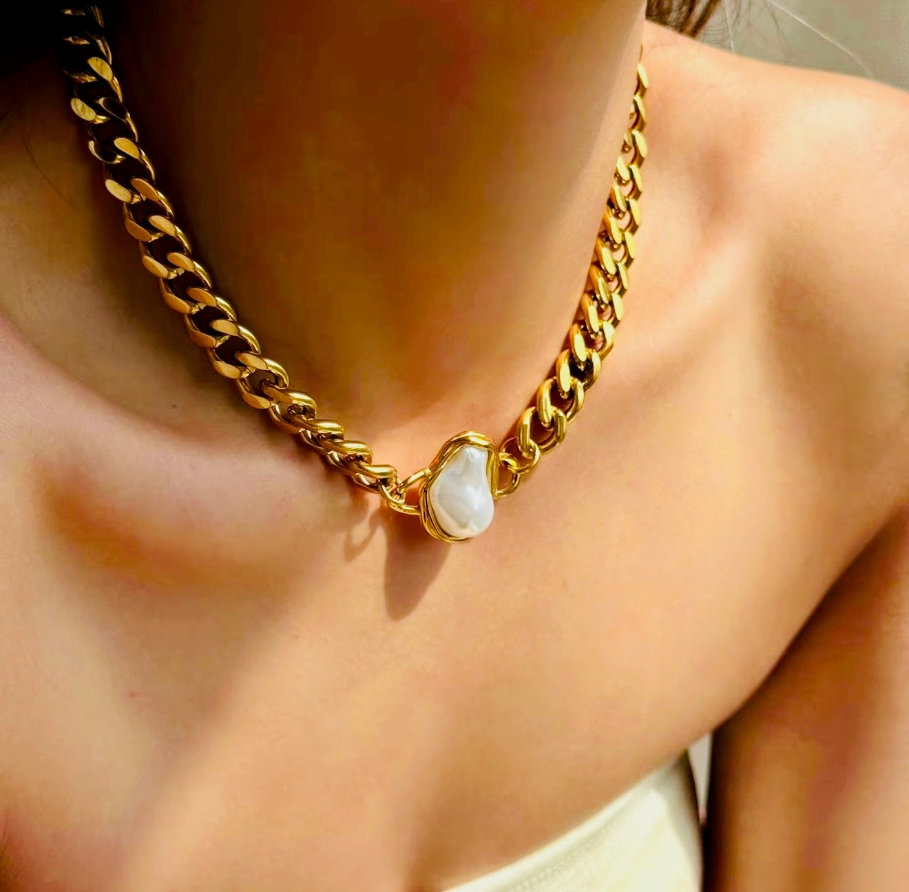 Pearl charm